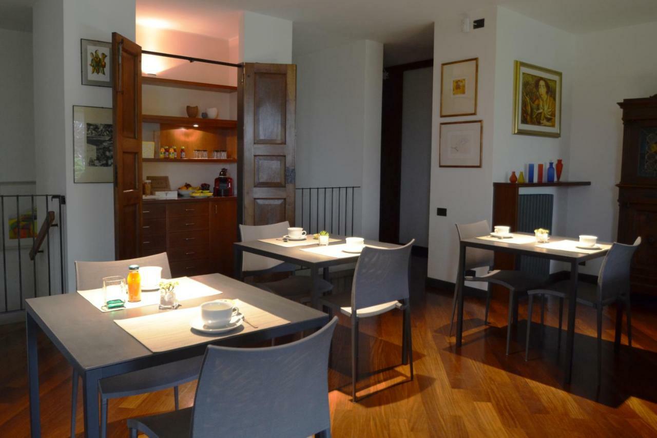 Villa Onorina Carimate Bagian luar foto