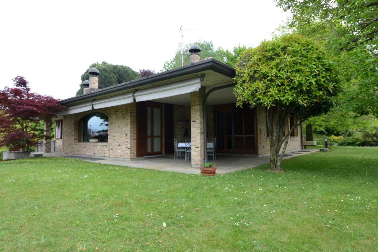 Villa Onorina Carimate Bagian luar foto